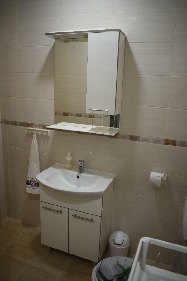Apartman Dani-Podstrana Daire Dış mekan fotoğraf